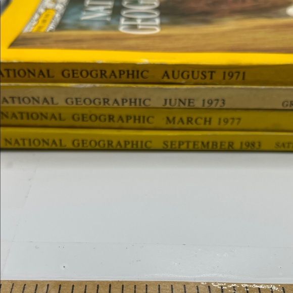 National Geographic Magazine Collection - Picture 10 of 11